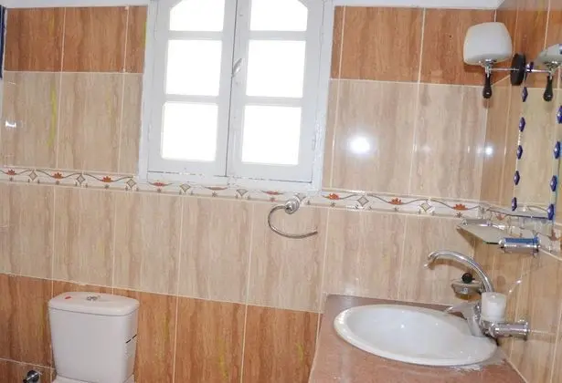 Economy Oda, Birden Çok Yatak Odası, Kanal Manzaralı