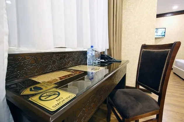 Standard Tek Büyük Yataklı Oda