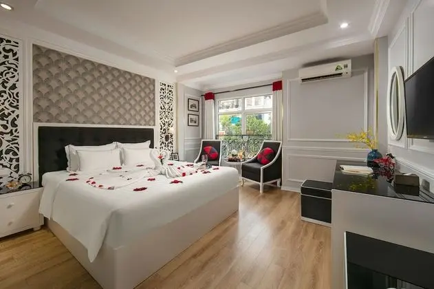 Junior Tek Büyük Yataklı Oda, Şehir Manzaralı
