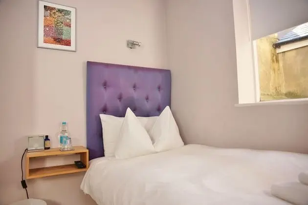 Standart, Bir adet Tek Kişilik Yataklı