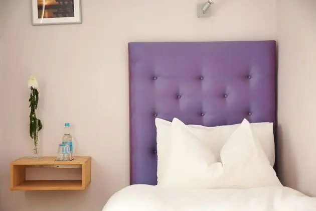 Standart, Bir adet Tek Kişilik Yataklı