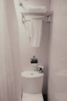 Tek Büyük Yataklı Oda, 1 Çift Kişilik Yatak