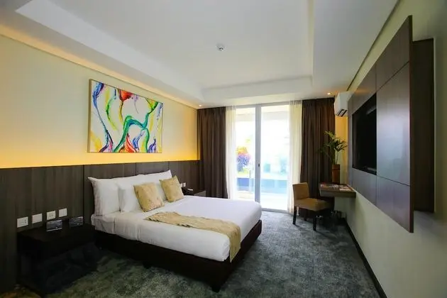 Deluxe Queen Room (Mayon View)