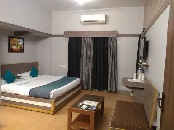 Deluxe Tek Büyük veya İki Ayrı Yataklı Oda, 1 Çift Kişilik Yatak, Sigara İçilmez