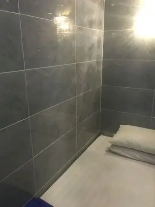 Business Tek Büyük Yataklı Oda