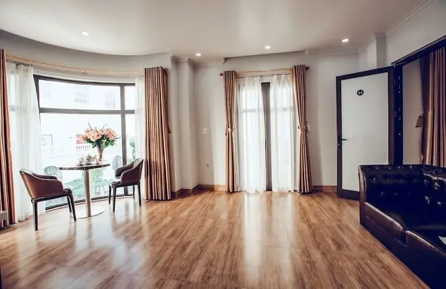 Deluxe Süit, Nehir Manzaralı