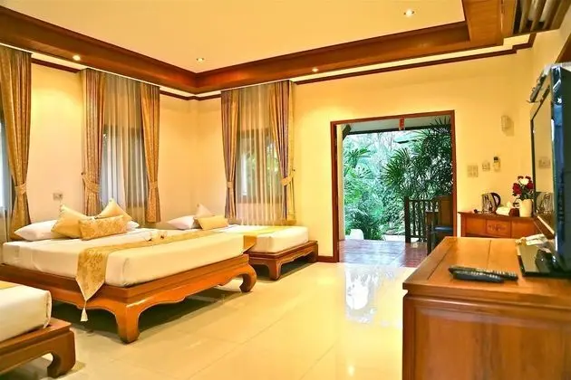 Ninneth Premier Villa