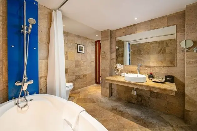 Royal Suites, big balcony