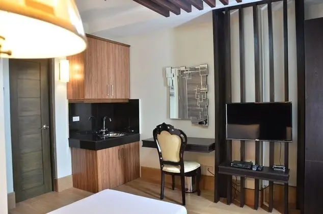 Standard Stüdyo, Şehir Manzaralı