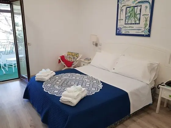 Superior Tek Büyük Yataklı Oda, Deniz Manzaralı