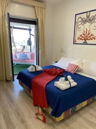 Superior Tek Büyük Yataklı Oda, Deniz Manzaralı