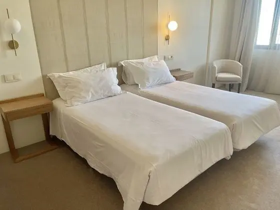 Twin Casual (Parte Trasera del Hotel)