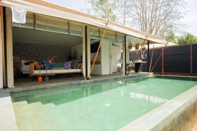 Çadır (Pool)