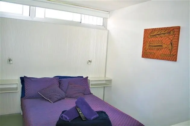 Tek Büyük Yataklı Oda, Ortak Banyo