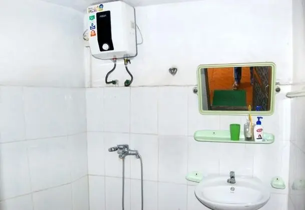 Ortak Ranzalı Oda, Karma Ranzalı Oda
