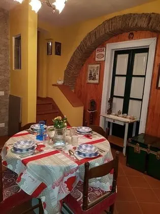 Apart Daire, 2 Yatak Odası, 2 Banyolu, Dağ Manzaralı (La Casa dei Nonni)