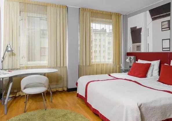 Standard Oda, 1 Büyük (Queen) Boy Yatak