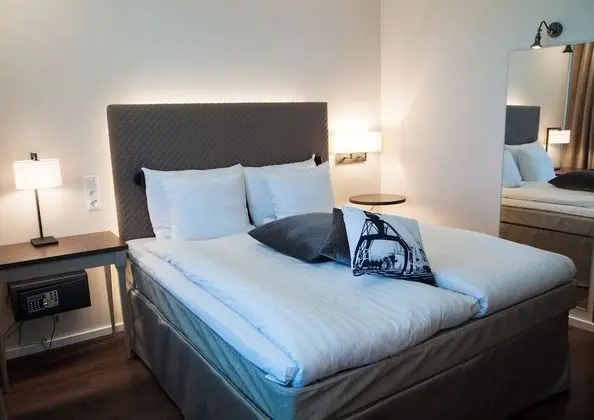 Superior Oda, 1 Büyük (Queen) Boy Yatak