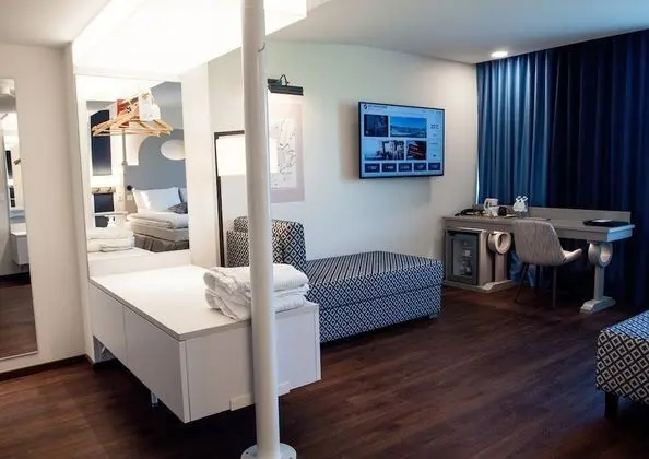 Superior Oda, 1 Büyük (Queen) Boy Yatak