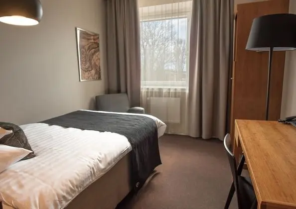 Standard Oda, 1 Tek Kişilik XL Yatak