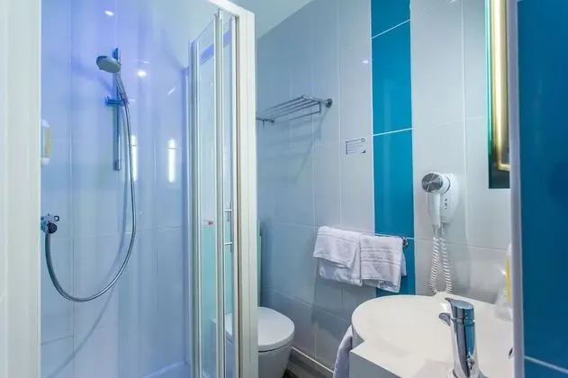 Standard Tek Kişilik Oda