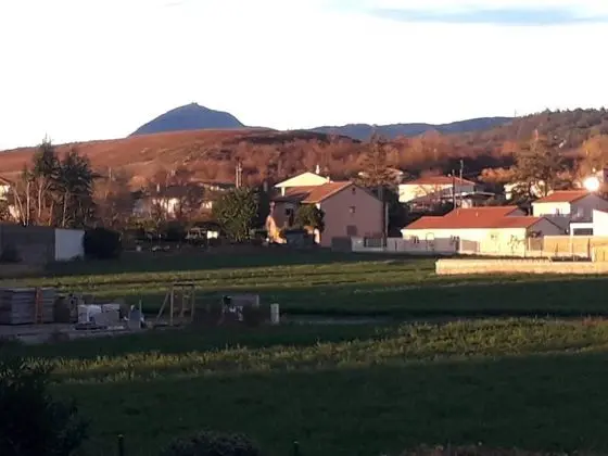 Bir adet Çift Kişilik Yataklı