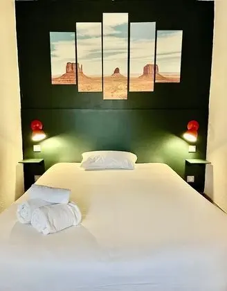 Tek Büyük Yataklı Oda