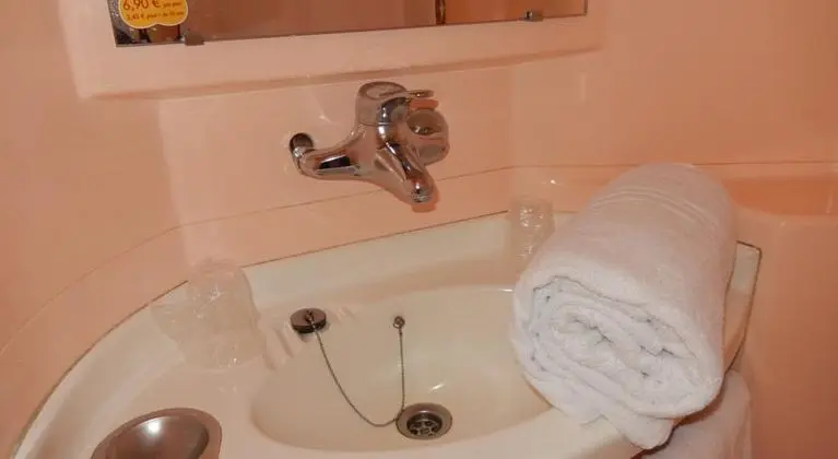 1 Çift ​​kişilik Yatak Standard