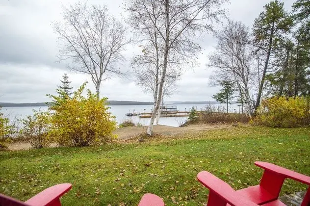 Superior Oda, 1 Büyük (Queen) Boy Yatak, Kısmi Göl Manzaralı