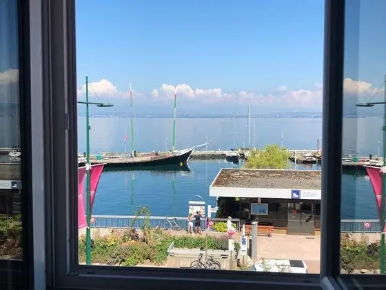 Tek Büyük Yataklı Oda, Göl Manzaralı