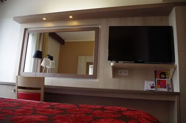 Comfort Tek Büyük Yataklı Oda