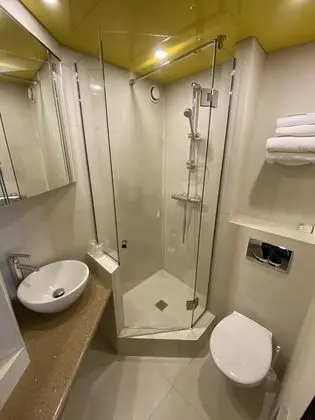 Oda, Bağlantılı Odalar