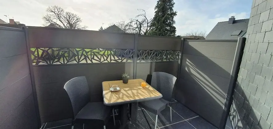 Comfort Tek Büyük Yataklı Oda (Hotel)