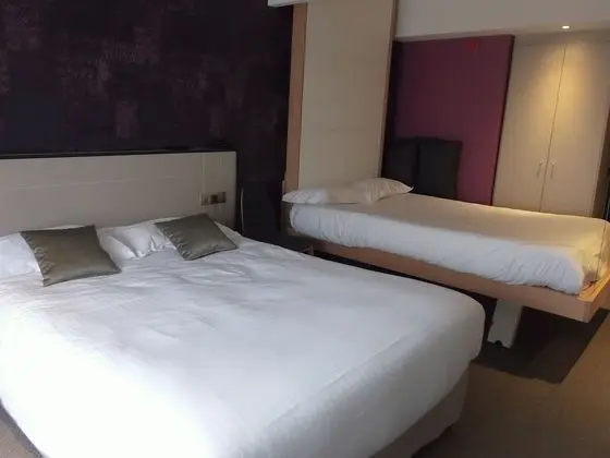 Dört Kişilik Oda (Cosy-Hotel )