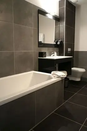 Superior Tek Büyük Yataklı Oda, Bahçe Manzaralı