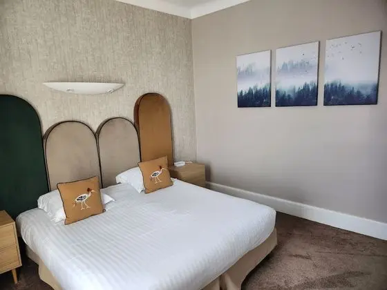 Comfort Tek Büyük Yataklı Oda