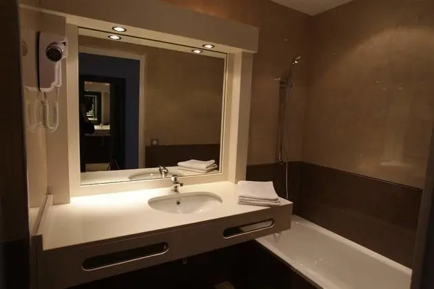 Deluxe Büyük Yataklı Tek Kişilik Oda