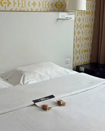 Premium Tek Büyük Yataklı Oda