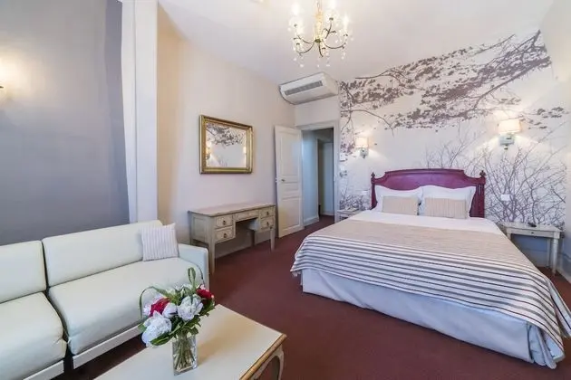 Oda (Privilege)