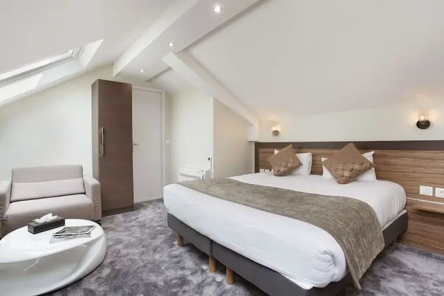 Junior Süit, 1 Büyük (Queen) Boy Yatak, Sigara İçilmez (with Single Sofabed)