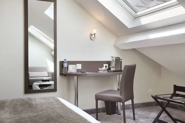 Junior Süit, 1 Büyük (Queen) Boy Yatak, Sigara İçilmez (with Single Sofabed)