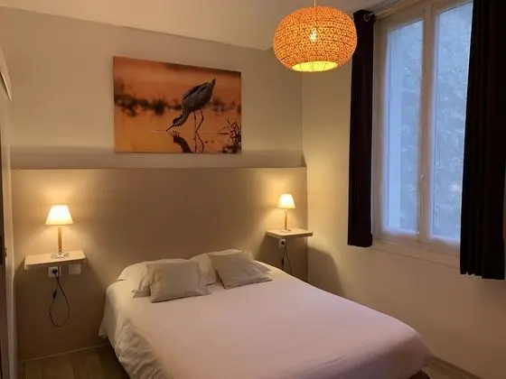 Classic Tek Büyük Yataklı Oda