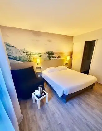 Premium Tek Büyük Yataklı Oda