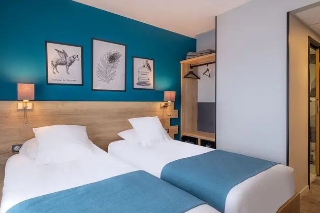 Tek Büyük veya İki Ayrı Yataklı Oda