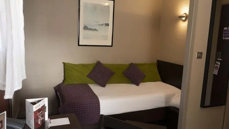 Executive Üç Kişilik Oda (1 Double and 1 Single bed)