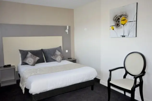 Superior Tek Büyük Yataklı Oda