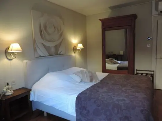 Comfort Tek Büyük Yataklı Oda