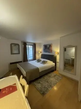 Comfort Tek Büyük Yataklı Oda