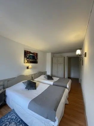 Superior Tek Büyük veya İki Ayrı Yataklı Oda
