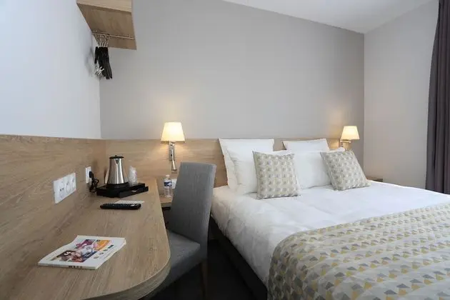 Tek Büyük Yataklı Oda